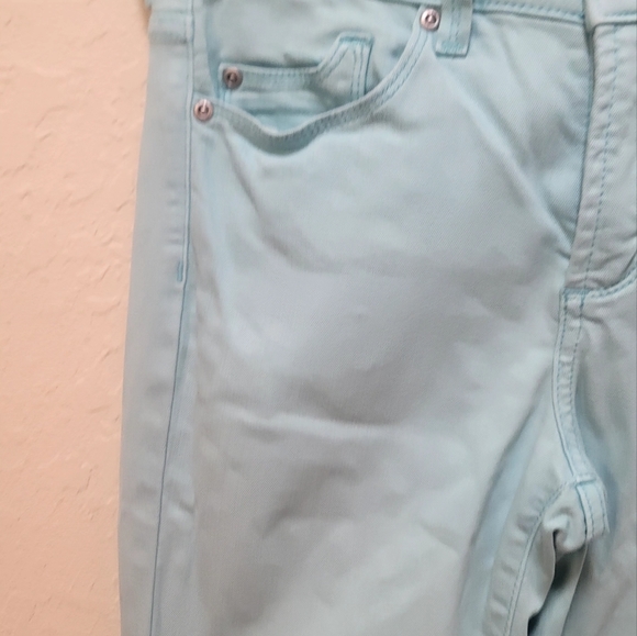 NxD Ladies Size 2 Petite Mint Green Jeans Midrise LITEWASH Pockets Beltloops - Picture 5 of 16